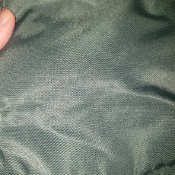 Lululemon Go Lightly Bag 12L - Picture 6 of 16